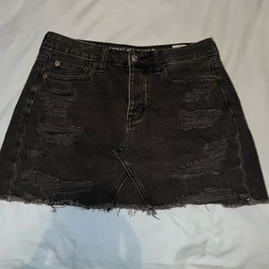 American Eagle Black Jean Skirt, Size 2